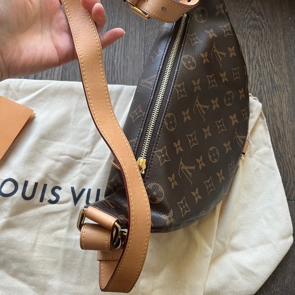 SOLD OUT””””Louis Vuitton monogram bumbag full set - Picture 6 of 8